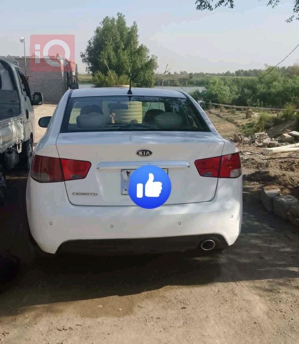 كيا سيراتو